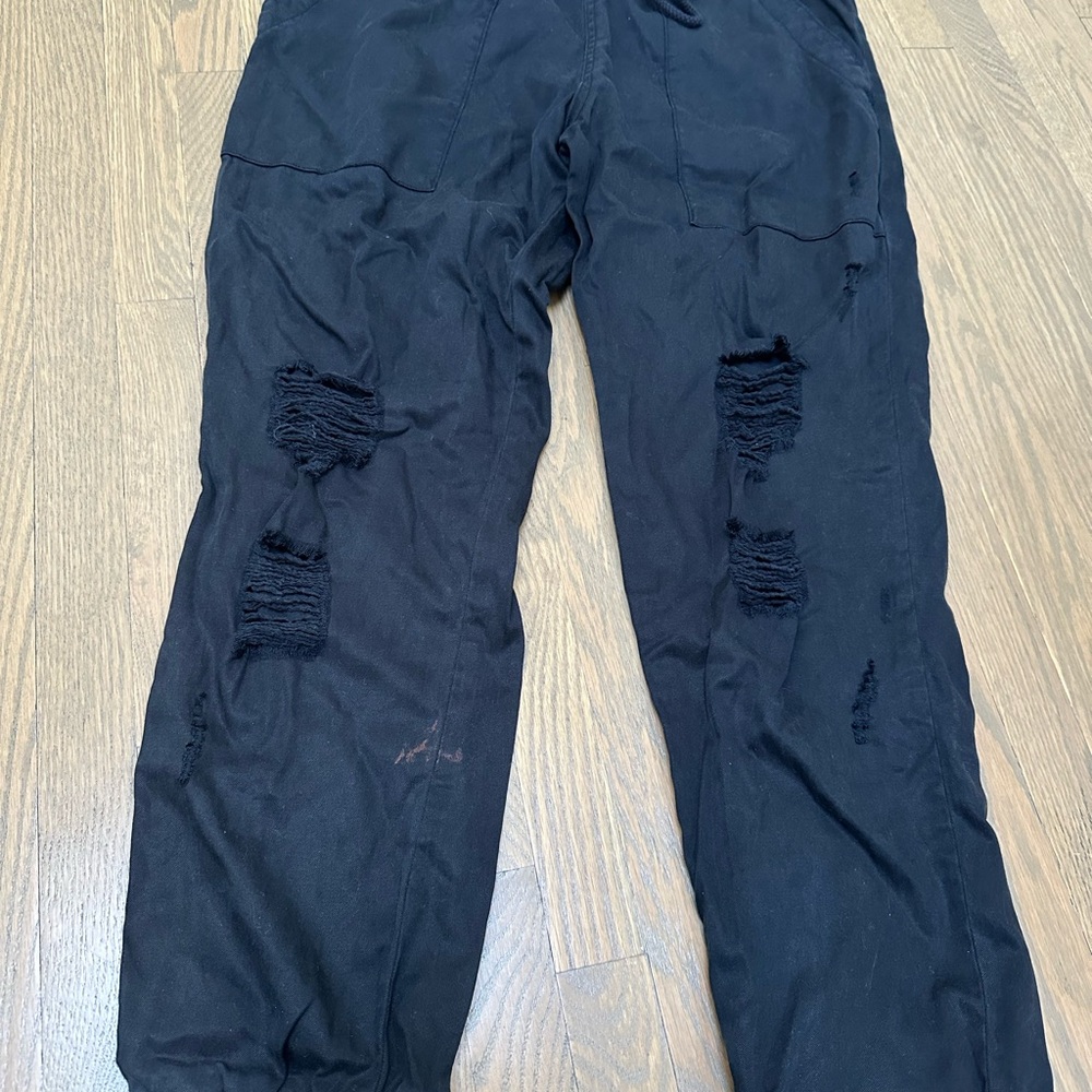 Bella Dahl Black Distressed Joggers